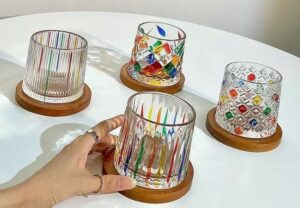 لیوان کریستال چرخشی با زیره چوبی