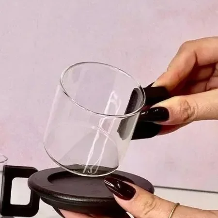 فنجان قهوه و چایی پیرکس با زیره چوبی KIT-2048 (6) فنجان قهوه و چایی پیرکس با زیره چوبی KIT-2048